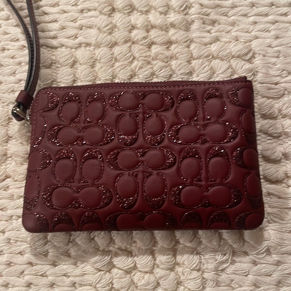 Coach burgundy wristlet - Picture 6 of 7